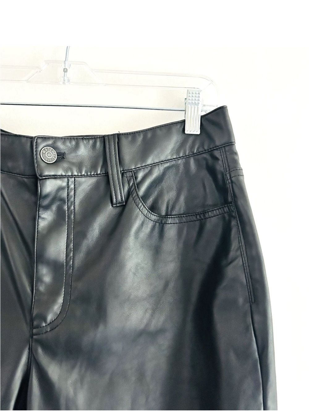 Madewell | The Perfect Vintage Straight Jeans Womens Size 30P Black Faux Leather - Picture 9 of 15